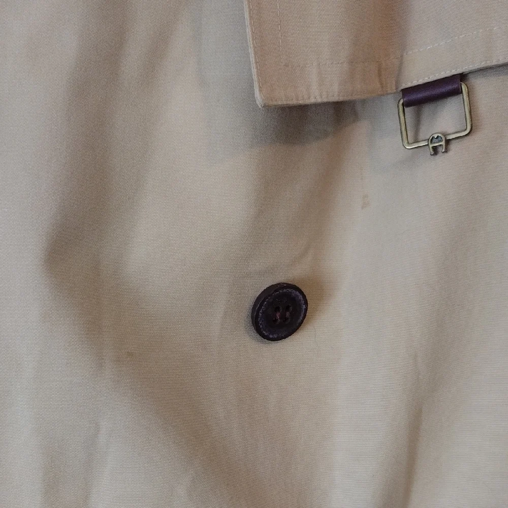 Vintage Etienne Aigner Trench Coat - Picture 6 of 17